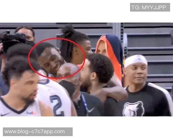 2016年NBA季后赛快船与勇士的激烈对决回顾与精彩瞬间分析 2016年NBA季后赛快船与勇士的激烈对决回顾与精彩瞬间分析